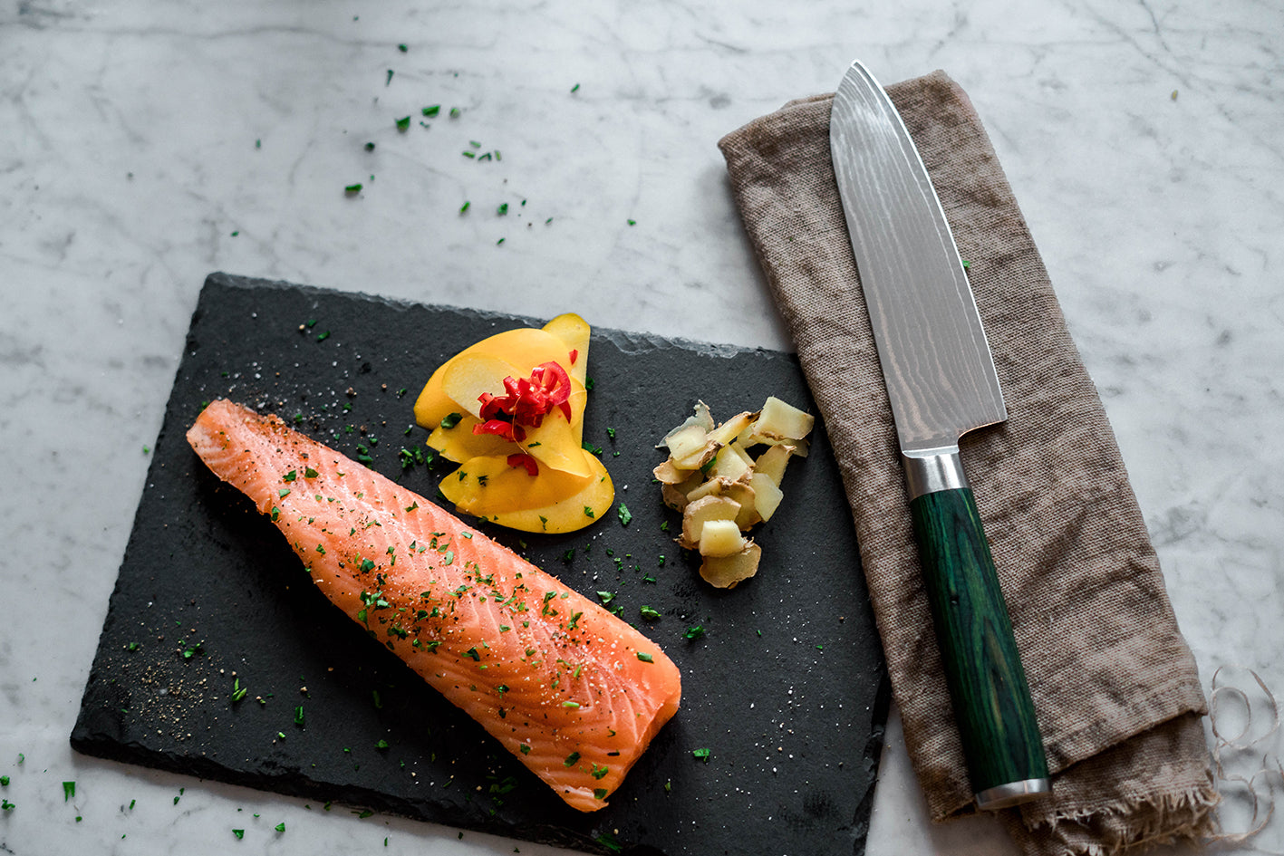 Skarvet santoku kokkekniv 16 cm, grønn