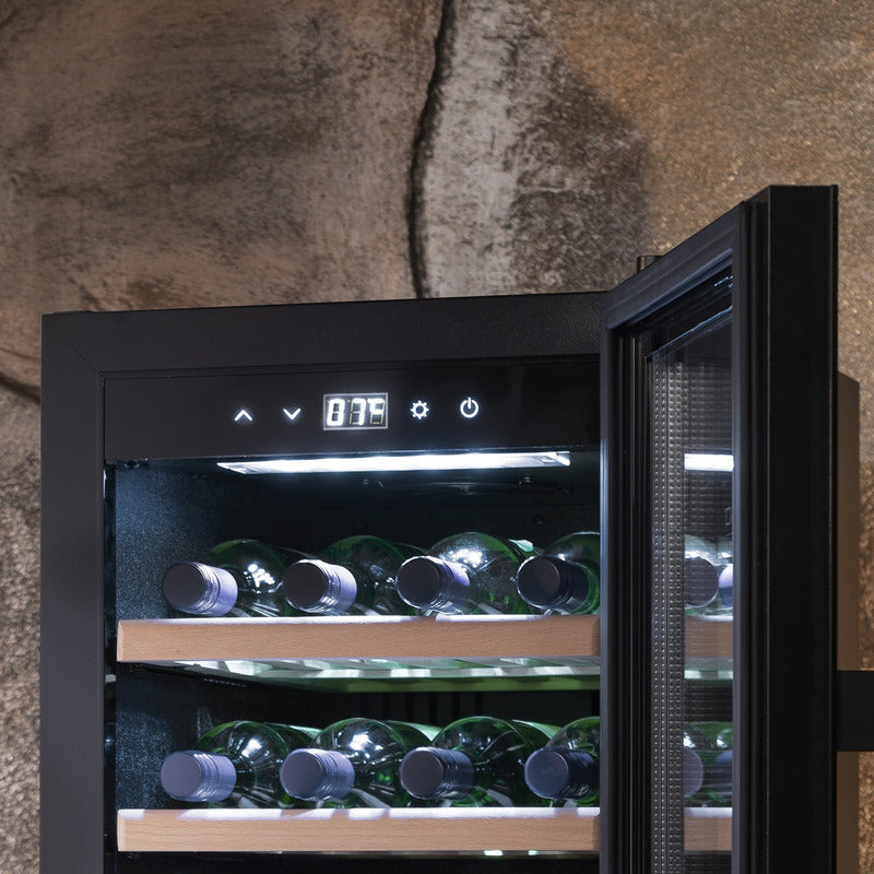Caso WineExclusive 24 Smart Falstaff Edition