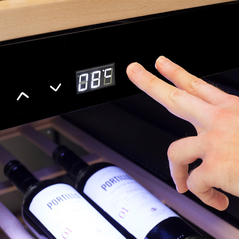 Caso WineExclusive 24 Smart Falstaff Edition