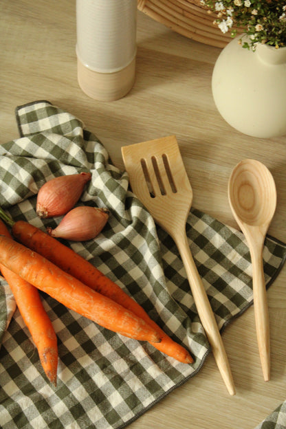 Kjøkkenredskap i tre, 8 stk